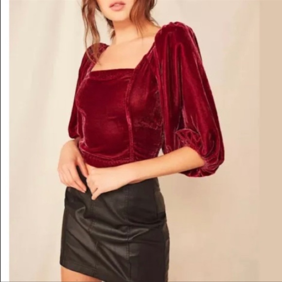 Free People Marie Velvet Open Back Top in Queen Pomegranite Size XL - Picture 4 of 13